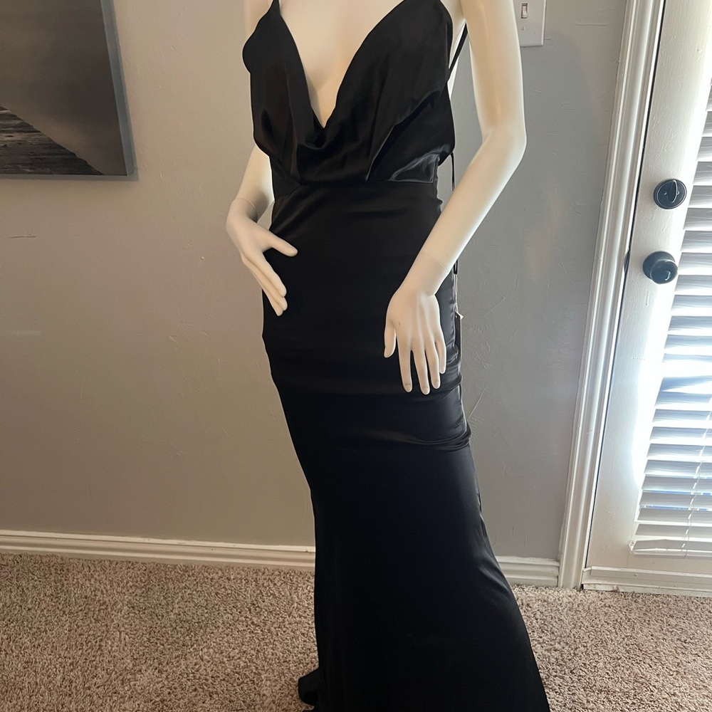 Elegant Black Evening Gown